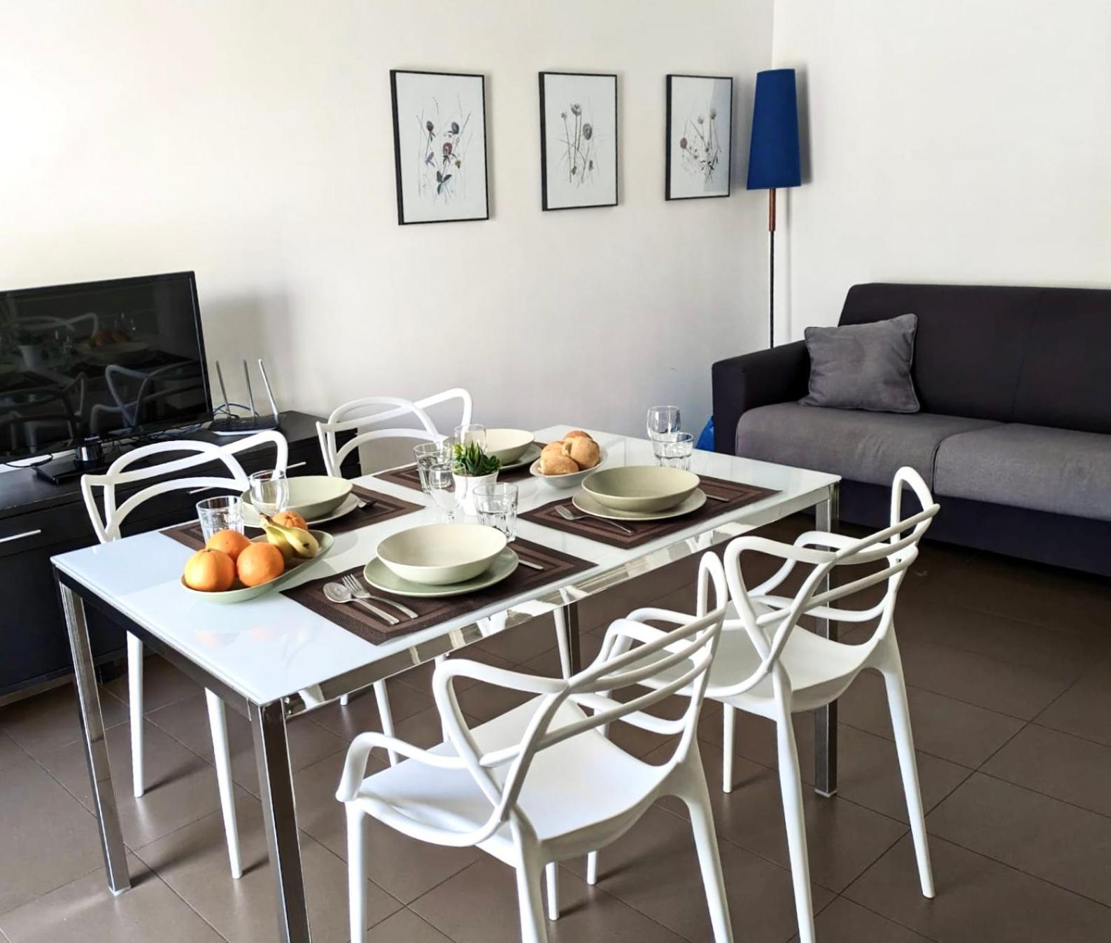 Mare Del Sud , Lovely Apartment With Sea View Pozzallo Exterior foto