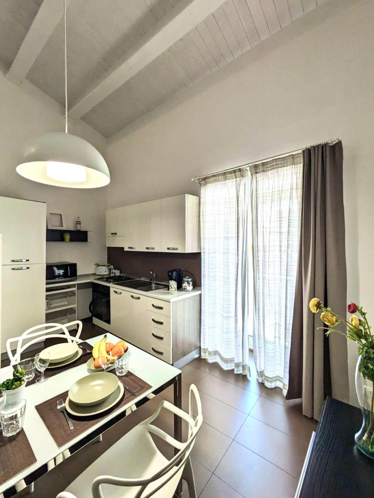 Mare Del Sud , Lovely Apartment With Sea View Pozzallo Exterior foto